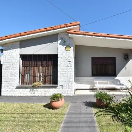 Buy this 3 bed house on Chaco 464 in Departamento San Lorenzo, Roldán