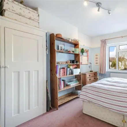 Image 7 - Station House, Spencer Road, Strand-on-the-Green, London, W4 3SL, United Kingdom - Duplex for sale