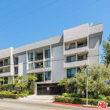 Image 3 - 906 North Doheny Drive, West Hollywood, CA 90069, USA - Condo for sale