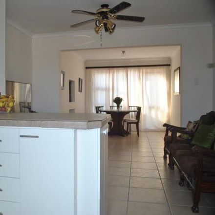 Rent this 2 bed townhouse on unnamed road in Govan Mbeki, Zwide