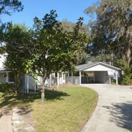 Rent this 1 bed room on 83 Central Avenue in Oviedo, FL 32765