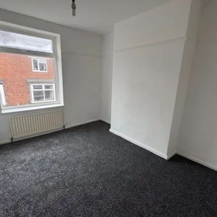 Rent this 3 bed townhouse on May Avenue in Ryton, NE40 3PS