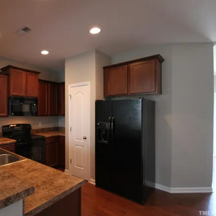 Image 3 - 2375 Park Road, Rockwood Acres, Burlington, NC 27244, USA - Townhouse for rent