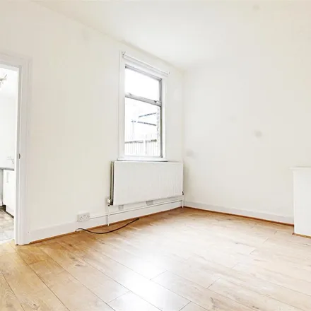 Rent this 3 bed apartment on Leopold Road in Upper Edmonton, London