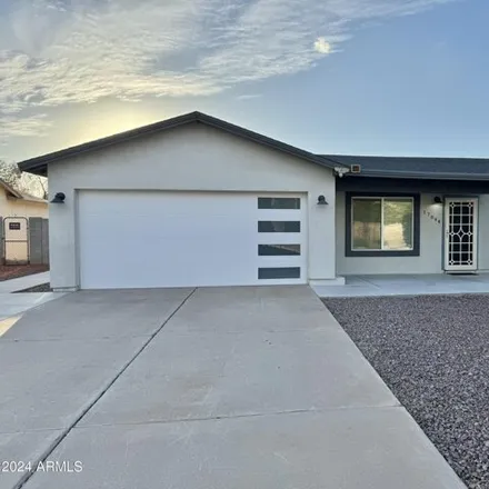 Rent this 3 bed house on 17844 North 55th Avenue in Glendale, AZ 85308