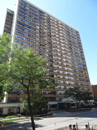 Rent this studio condo on Sheridan Towers in 6030 North Sheridan Road, Chicago
