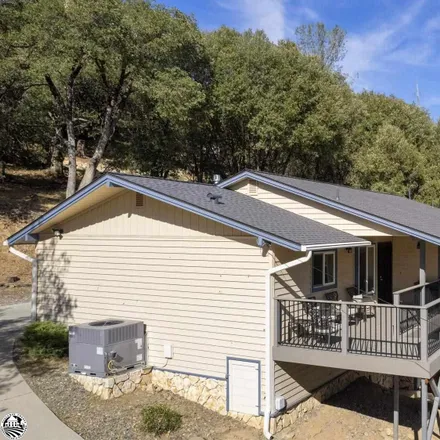 Image 1 - 21955 Fallview Drive, Crystal Falls, Sonora, CA 95370, USA - House for sale