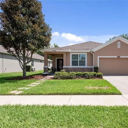 Buy this 4 bed house on 2242 Pickford Cir in Apopka, Florida