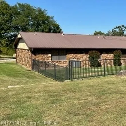 Image 5 - 1716 Old Mill Road, Stigler, OK 74462, USA - House for sale