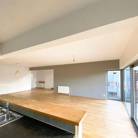 Rent this 3 bed apartment on Avenue Montjoie - Montjoielaan 14 in 1180 Uccle - Ukkel, Belgium