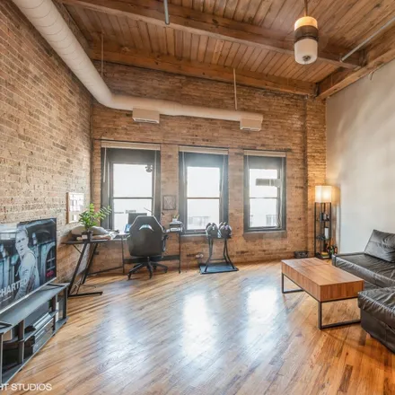 Image 2 - 215-233 West Huron Street, Chicago, IL 60610, USA - Loft for rent