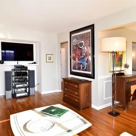 Image 4 - 100 West Hickory Grove Road, Bloomfield Hills, Bloomfield Township, MI 48304, USA - Condo for sale
