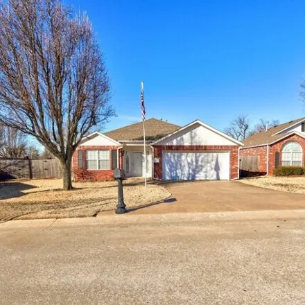 Image 5 - Bradford Place, Midwest City, OK 73130, USA - House for sale