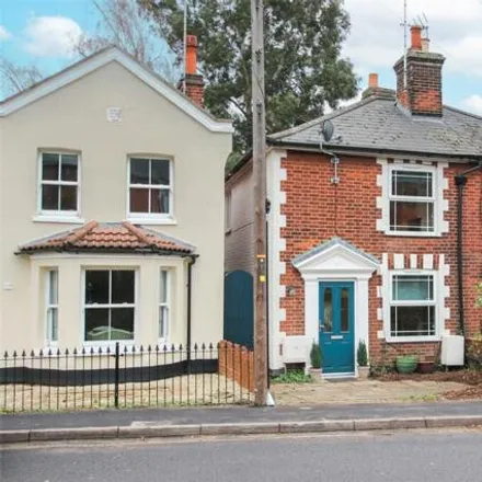 Buy this 3 bed duplex on The Bricklayers Arms in Bergholt Road, Colchester