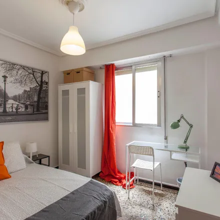 Rent this 5 bed room on Carrer de l’Orient in 46005 Valencia, Spain