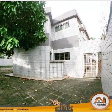 Buy this 4 bed house on Rua Artur Ferreira 99 in Montese, Região Geográfica Intermediária de Fortaleza - CE