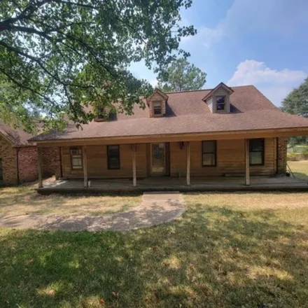 Buy this 4 bed house on 327 Arapaho Lane in Natchez Trace Village, Madison
