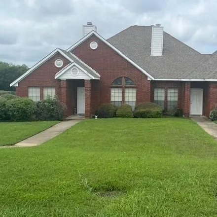 Buy this 5 bed house on 801 Mockingbird Ln in Texas, 75115