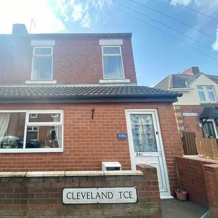Buy this 3 bed townhouse on Bravo Pizza in 1 Cleveland Terrace, Newbiggin by the Sea