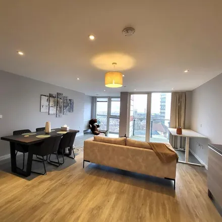 Rent this 3 bed apartment on 2 Wandle Road in London, CR0 1FJ