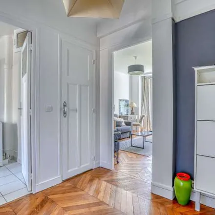 Image 4 - 9 Rue Paul Barruel, 75015 Paris, France - Apartment for rent