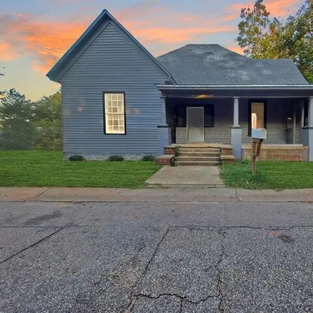 Buy this 3 bed house on 284 Anderson Street Southwest in Dawson, Terrell County