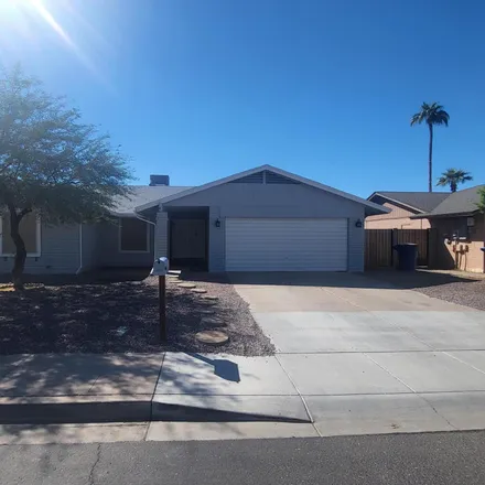 Buy this 4 bed house on 2806 North Evergreen Street in Chandler, AZ 85225