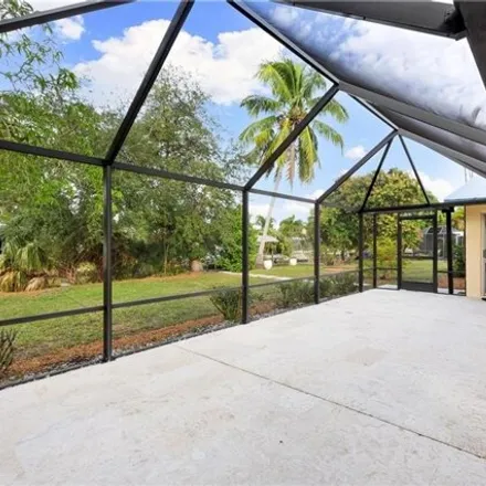 Image 3 - 2515 Clipper Way, Collier County, FL 34104, USA - House for sale