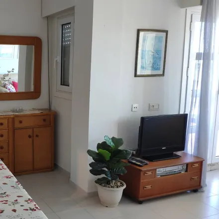 Image 4 - Calle Maracaibo, 04740 Roquetas de Mar, Spain - Apartment for rent