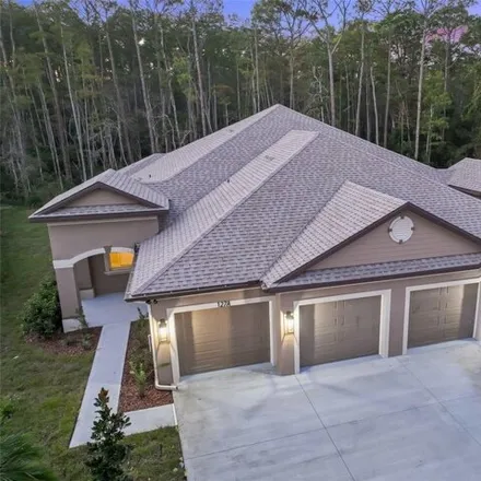 Buy this 6 bed house on 125 Ullian Trail in Palm Coast, FL 32164