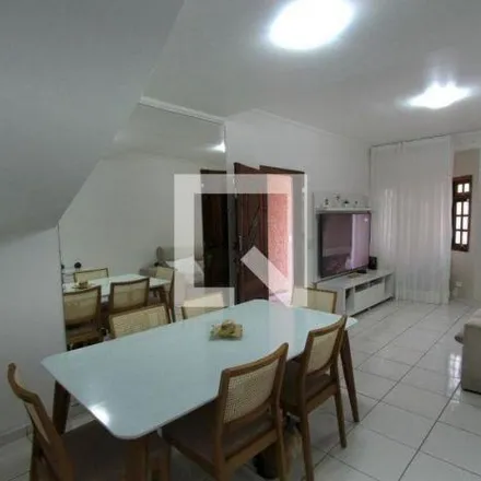 Rent this 3 bed house on Rua Segundo Tenente Gildo Zanin Pistolato 41 in Maia, Guarulhos - SP
