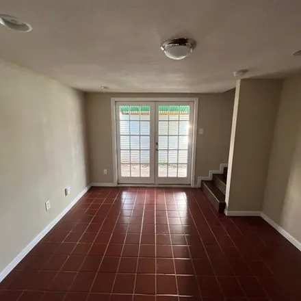Rent this 1 bed house on 14th Street Trading Post in 615 East 14th Street, Houston