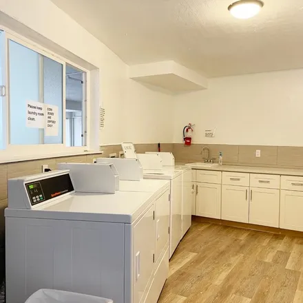 Rent this 1 bed apartment on 586 Sycamore Street in San Carlos, CA 94070