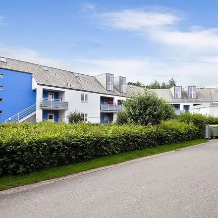 Rent this 3 bed apartment on Kirsebærgrenen 95 in 5220 Odense SØ, Denmark
