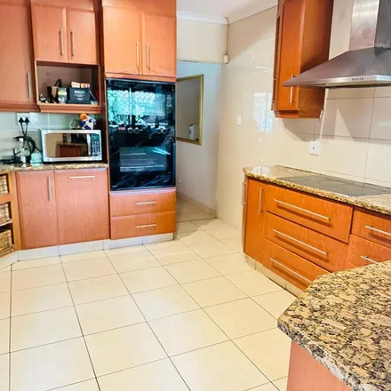 Image 3 - Helium Height Road, Wild En Weide, Richards Bay, 3900, South Africa - Apartment for rent
