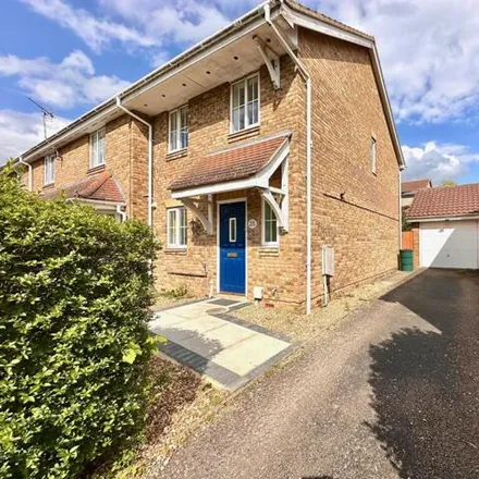 Rent this 3 bed house on 21 Hayman's Way in Papworth Everard, CB23 3XL