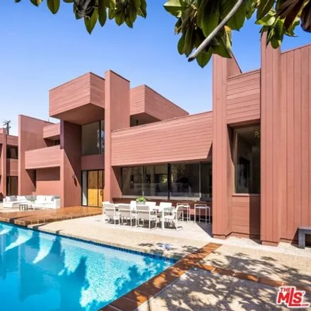 Image 3 - 519 North Bedford Drive, Beverly Hills, CA 90210, USA - House for rent