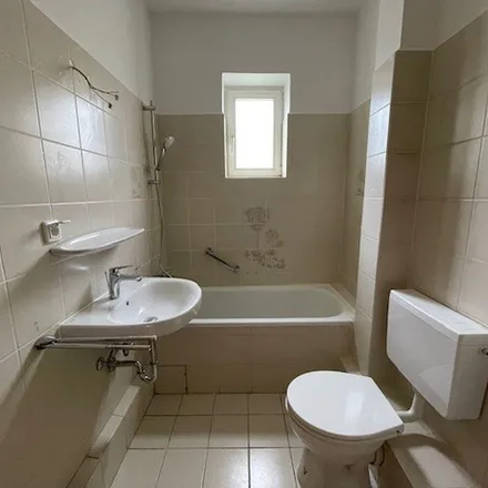 Rent this 3 bed apartment on Plauenstraße in 26388 Wilhelmshaven, Germany
