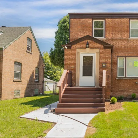 Buy this 2 bed house on 8809 South Utica Avenue in Evergreen Park, IL 60805