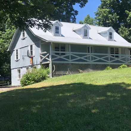 Buy this 6 bed house on 98 Burr Road in Rockcastle County, KY 40456