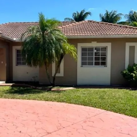 Image 1 - 16631 Northwest 89th Place, Miami Lakes, FL 33018, USA - House for rent