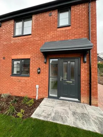 Rent this 3 bed duplex on The Pheasant in 273 Abbey Road, Warley Salop