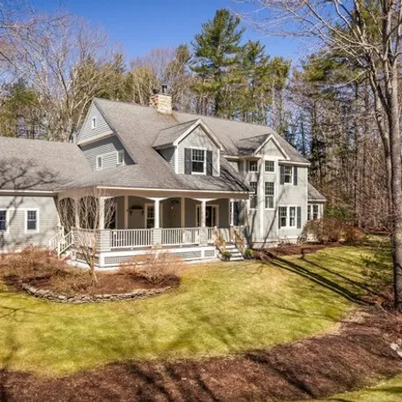 Buy this 5 bed house on 3 Surrey Lane in Kennebunk, ME 04043