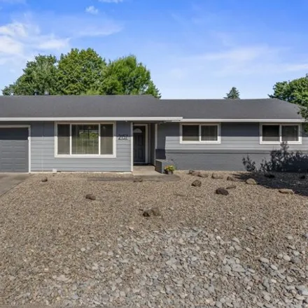 Buy this 4 bed house on 2157 N Country Club Dr in Canby, Oregon
