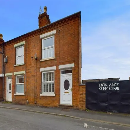 Buy this 3 bed townhouse on Hastings Street in Loughborough, LE11 5AX