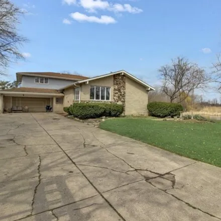 Buy this 4 bed house on 13314 South Stephen Drive in Palos Township, IL 60464