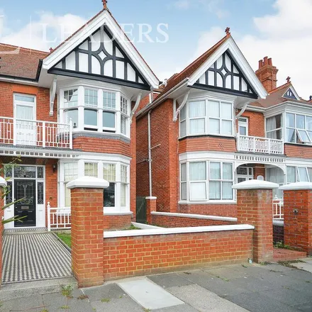 Rent this 4 bed duplex on Solo M/C Bay in Aymer Road, Hove