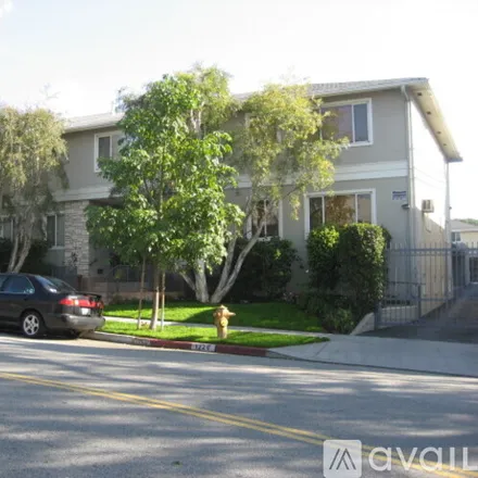 Rent this 1 bed apartment on 1220 Havenhurst Dr
