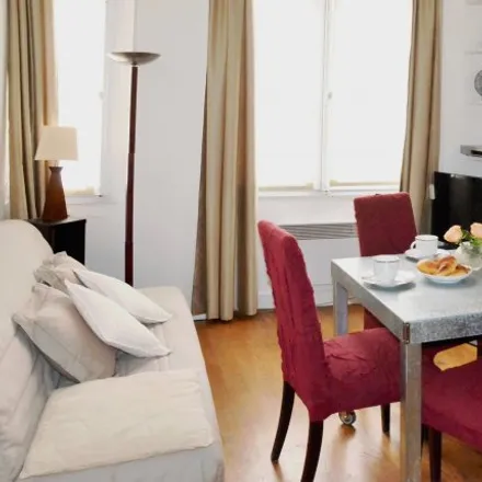 Rent this 1 bed apartment on Paris 5e Arrondissement