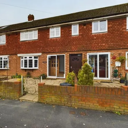 Buy this 3 bed townhouse on Nutbourne Road in Portsmouth, PO6 1NP